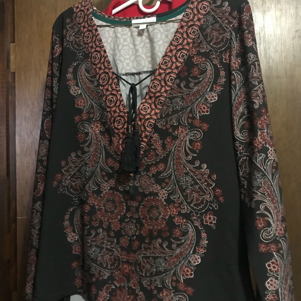 coco+jaimeson top SIZE SMALL